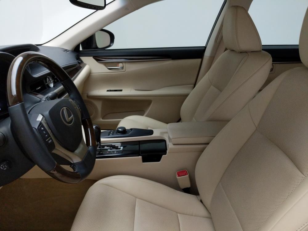 2015 Lexus ES 350 - Driver Front Seat
