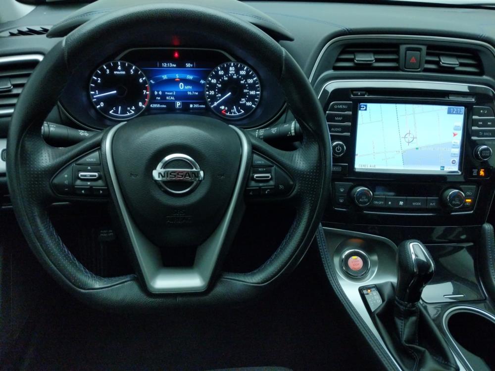 2016 Nissan Maxima - Driver Dash