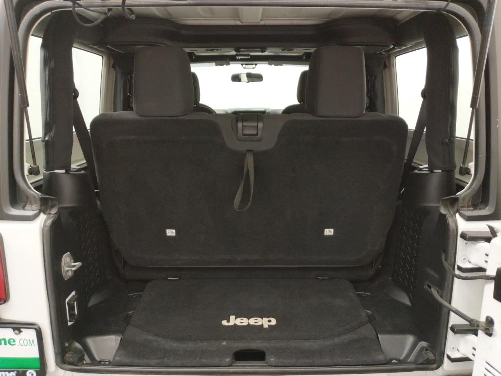2016 Jeep Wrangler - Trunk