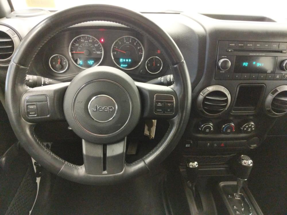 2016 Jeep Wrangler - Driver Dash
