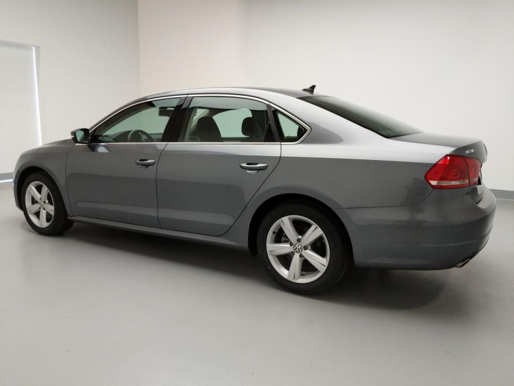 2013 Volkswagen Passat - Driver Front Side