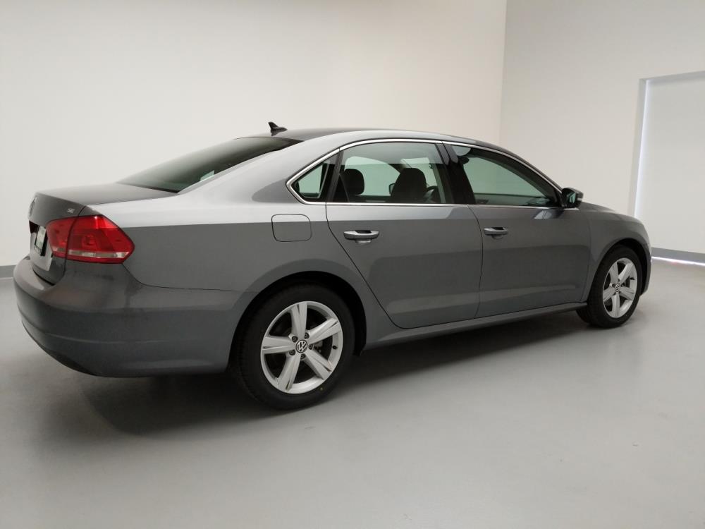 2013 Volkswagen Passat - Driver Rear Side