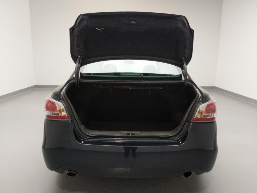 2014 Nissan Altima - Trunk