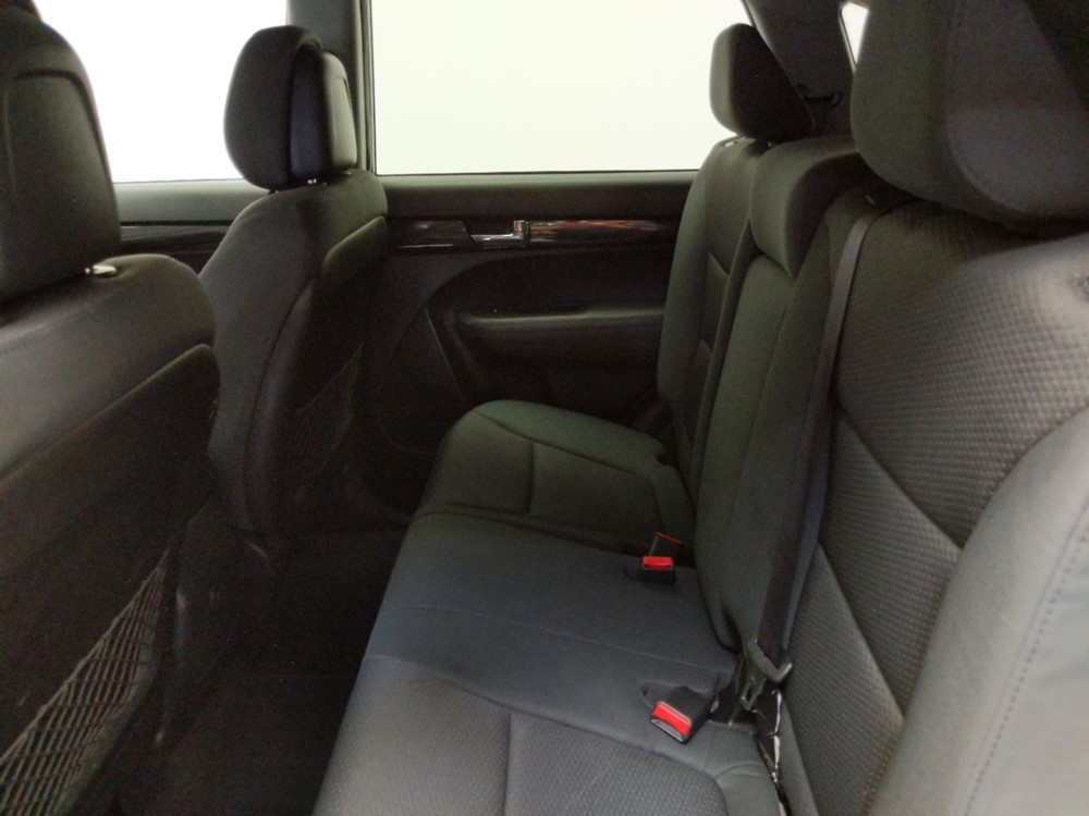 2012 Kia Sorento - Driver Rear Seat
