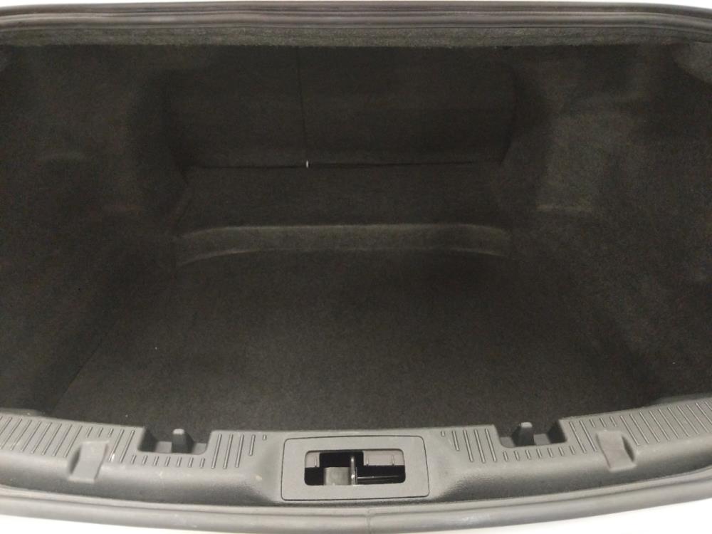 2013 Ford Taurus - Trunk