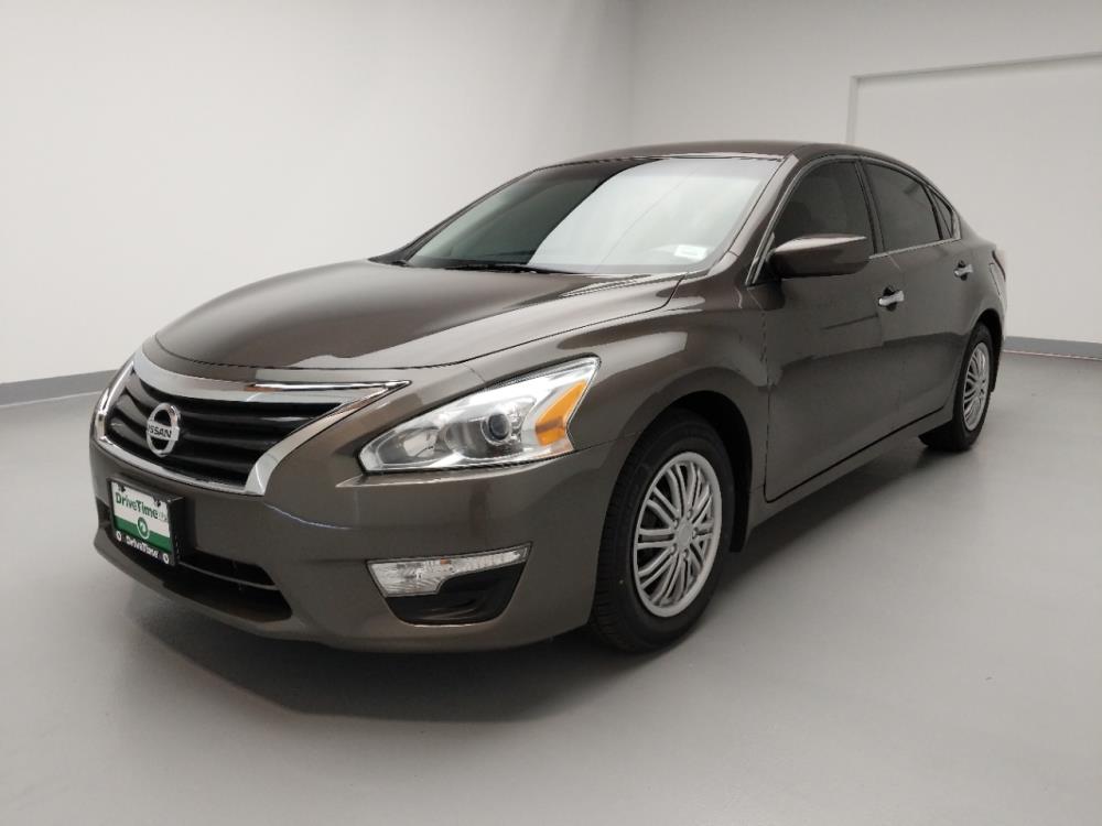 2015 Nissan Altima - Driver Front Bumper