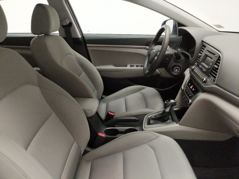 2017 Hyundai Elantra - Passenger Front Seat