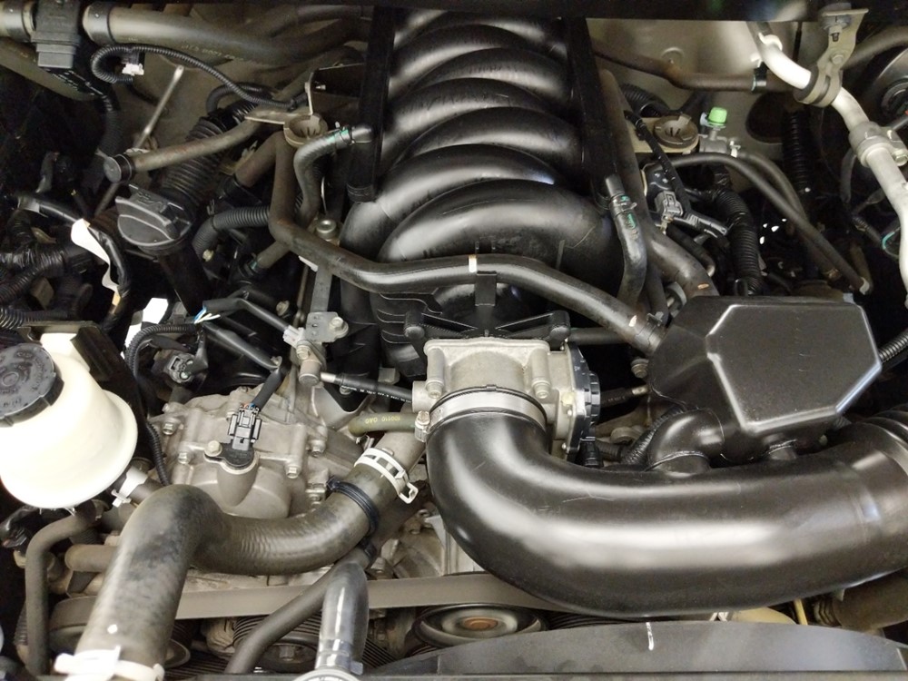2011 Nissan Titan - Engine