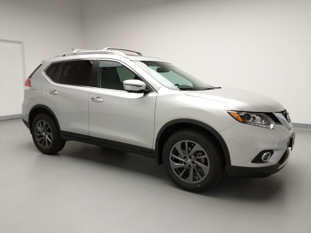 2016 Nissan Rogue - Passenger Front Side