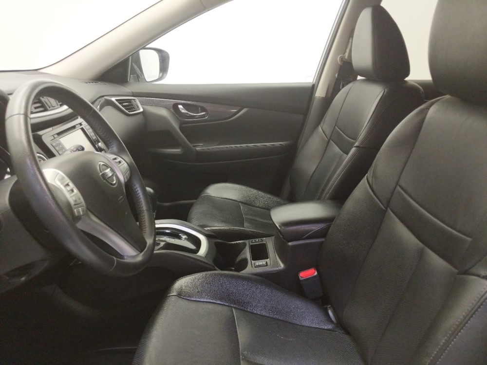 2016 Nissan Rogue - Driver Front Seat
