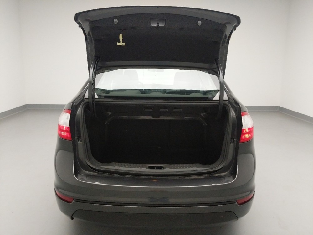 2017 Ford Fiesta - Trunk