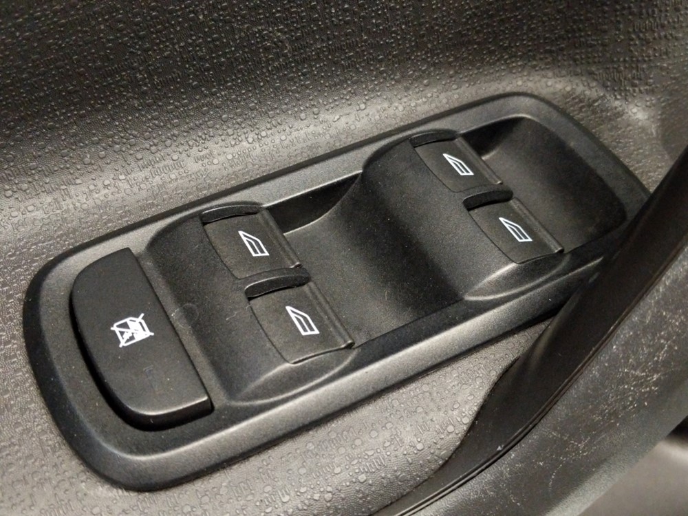 2017 Ford Fiesta - Driver Power Windows/Lock Control