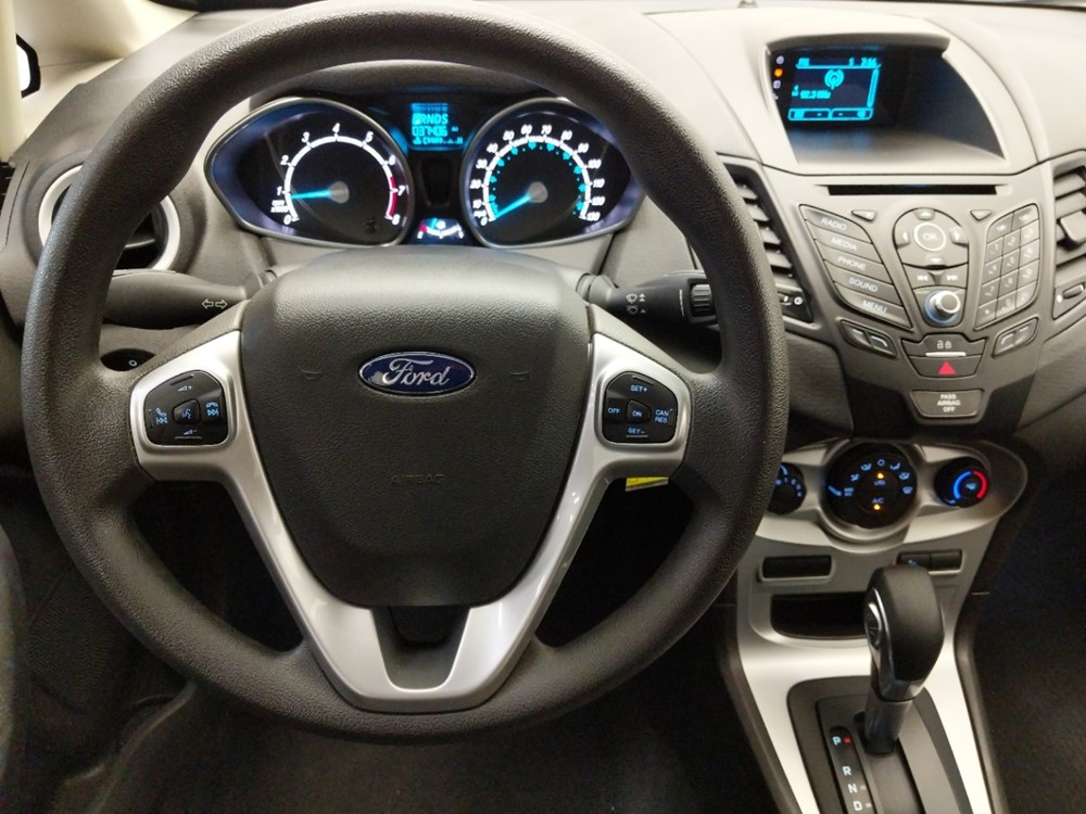 2017 Ford Fiesta - Driver Dash