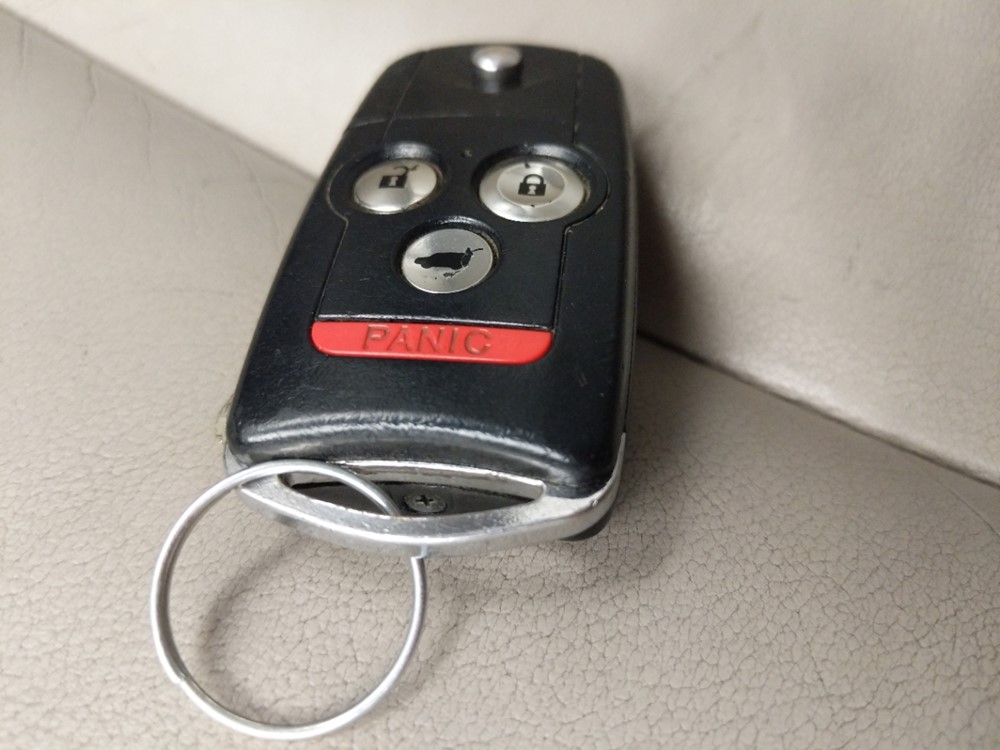 2009 Acura MDX - Keys