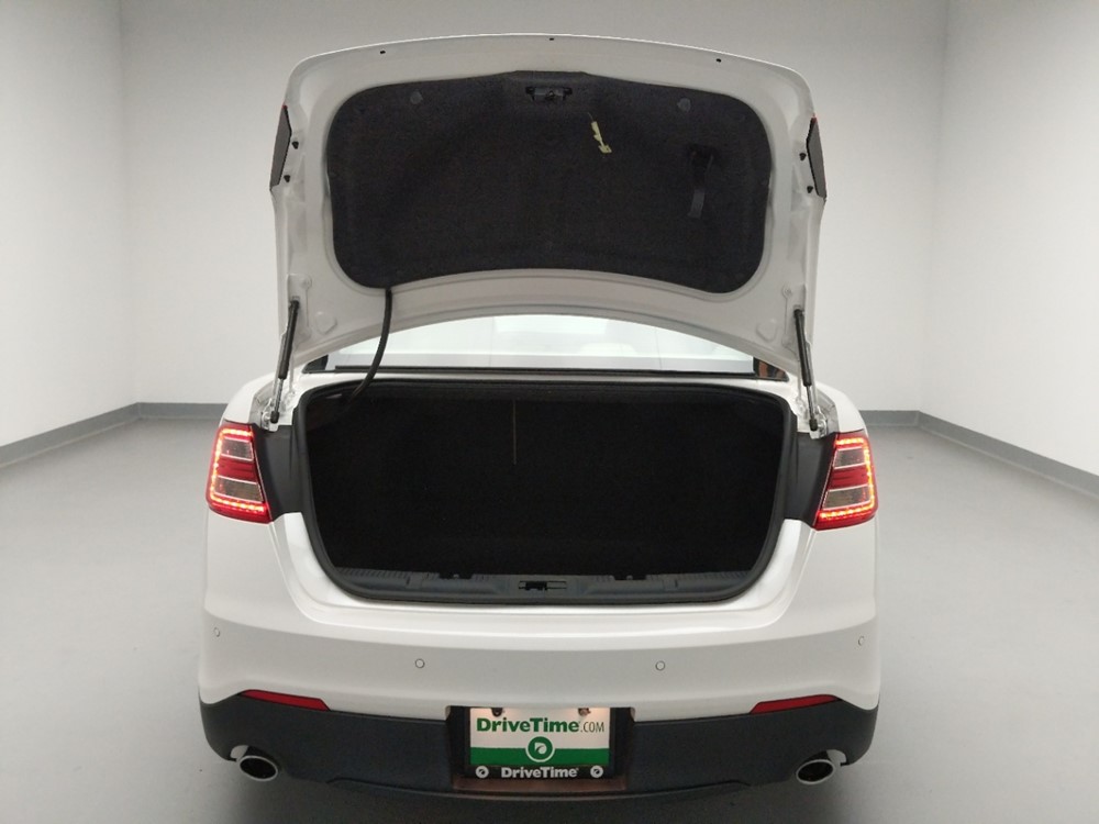2015 Ford Taurus - Trunk