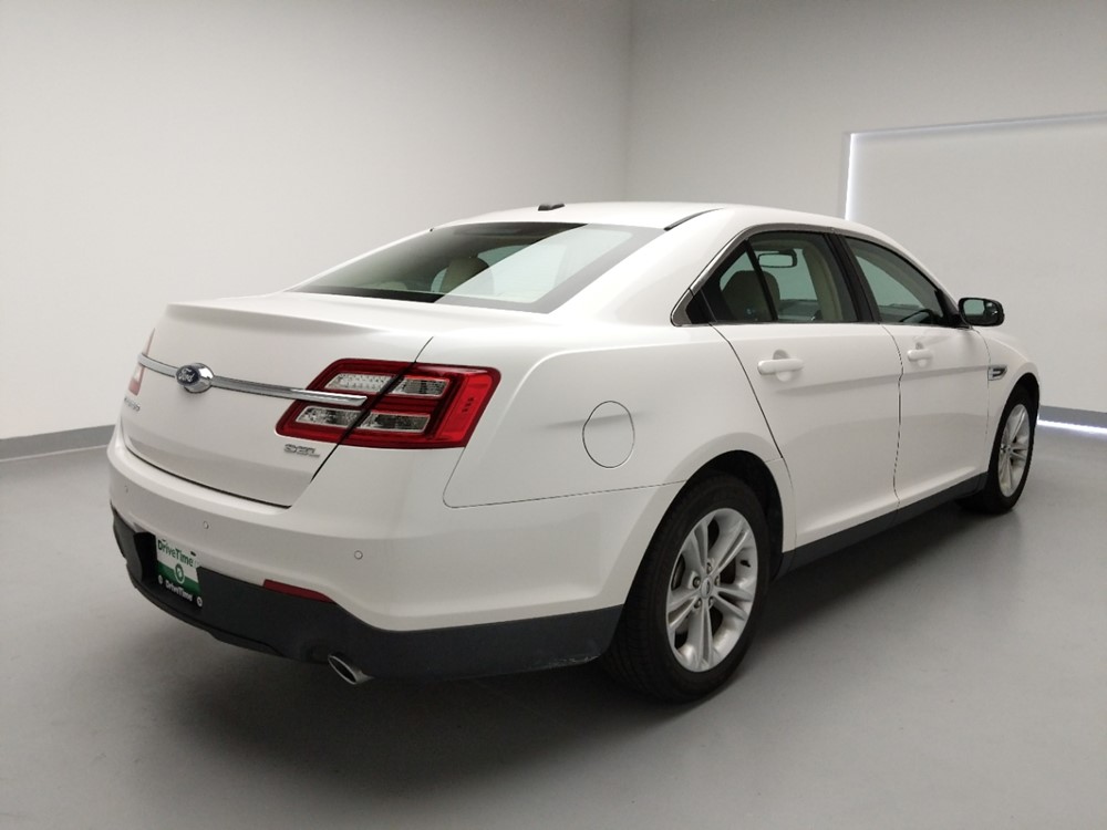 2015 Ford Taurus - Passenger Rear Bumper