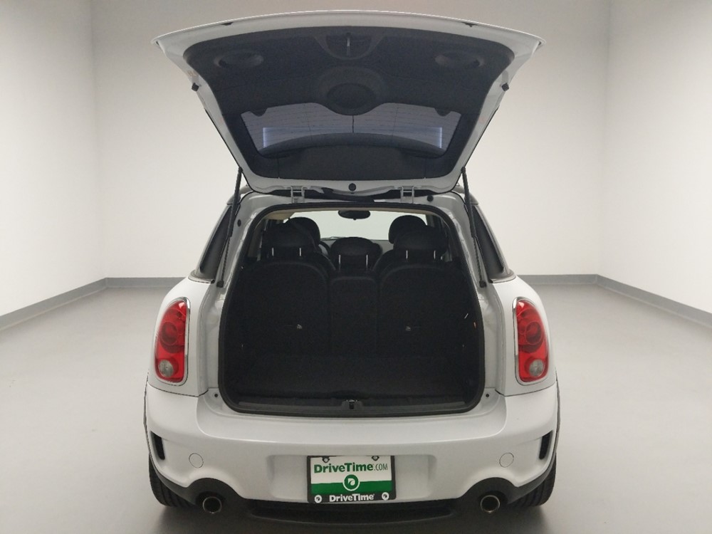 2015 MINI Cooper S - Trunk