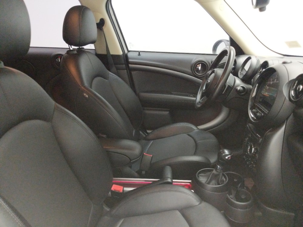 2015 MINI Cooper S - Passenger Front Seat