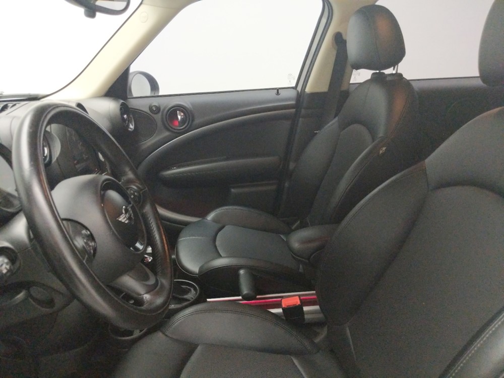 2015 MINI Cooper S - Driver Front Seat