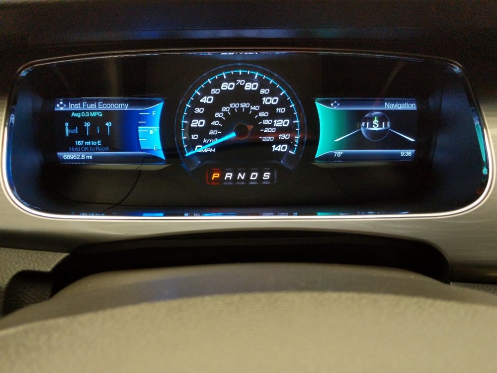 2014 Ford Taurus - Odometer Close Up