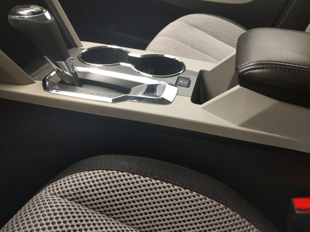 2016 Chevrolet Equinox - Center Console/Cup Holders