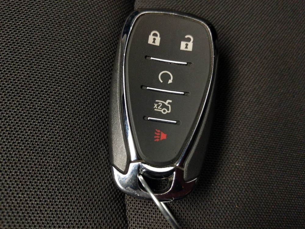 2018 Chevrolet Camaro - Keys