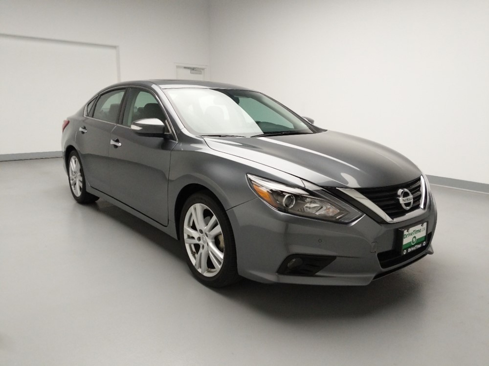 2017 Nissan Altima - Passenger Front Bumper