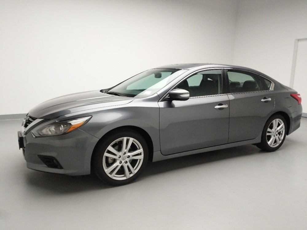 2017 Nissan Altima - Driver Front Side