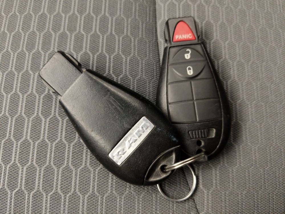 2015 Dodge Ram 1500 - Keys