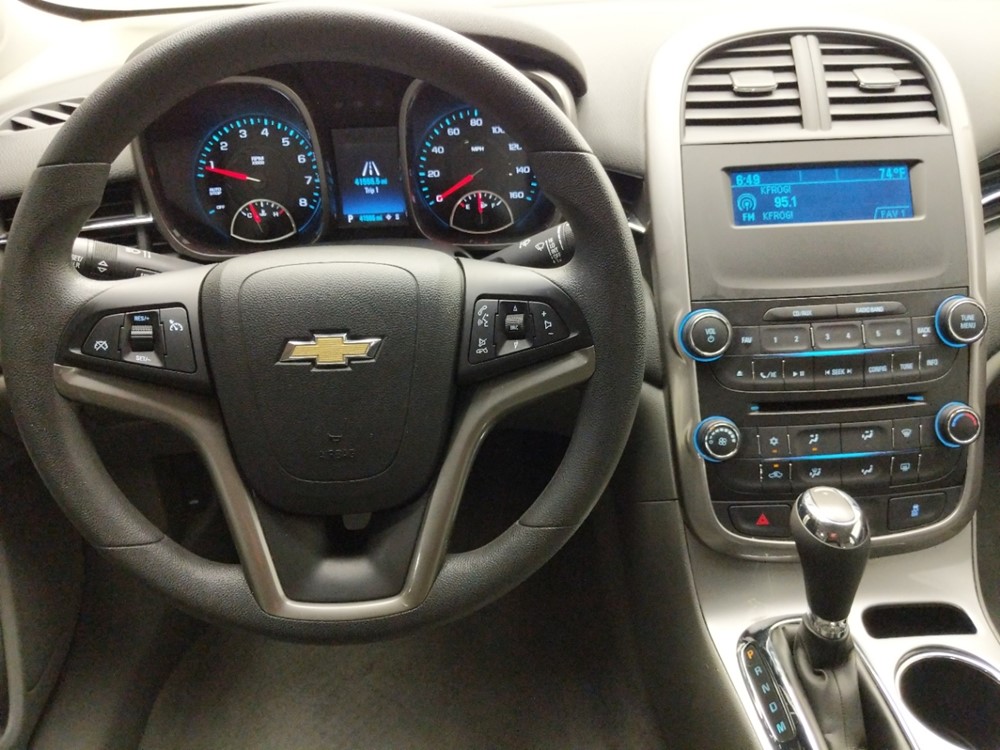 2015 Chevrolet Malibu - Driver Dash