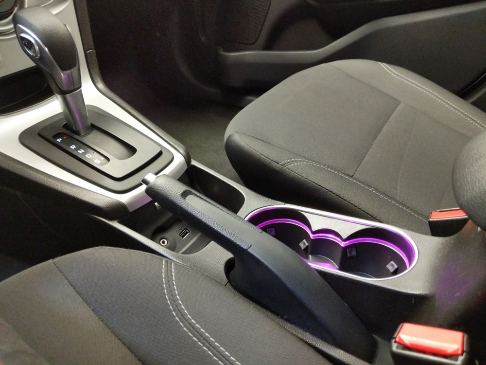 2017 Ford Fiesta - Center Console/Cup Holders