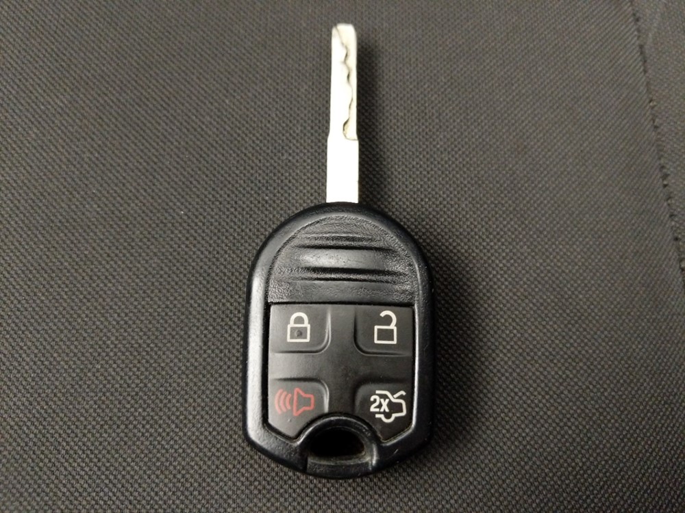 2017 Ford Fiesta - Keys