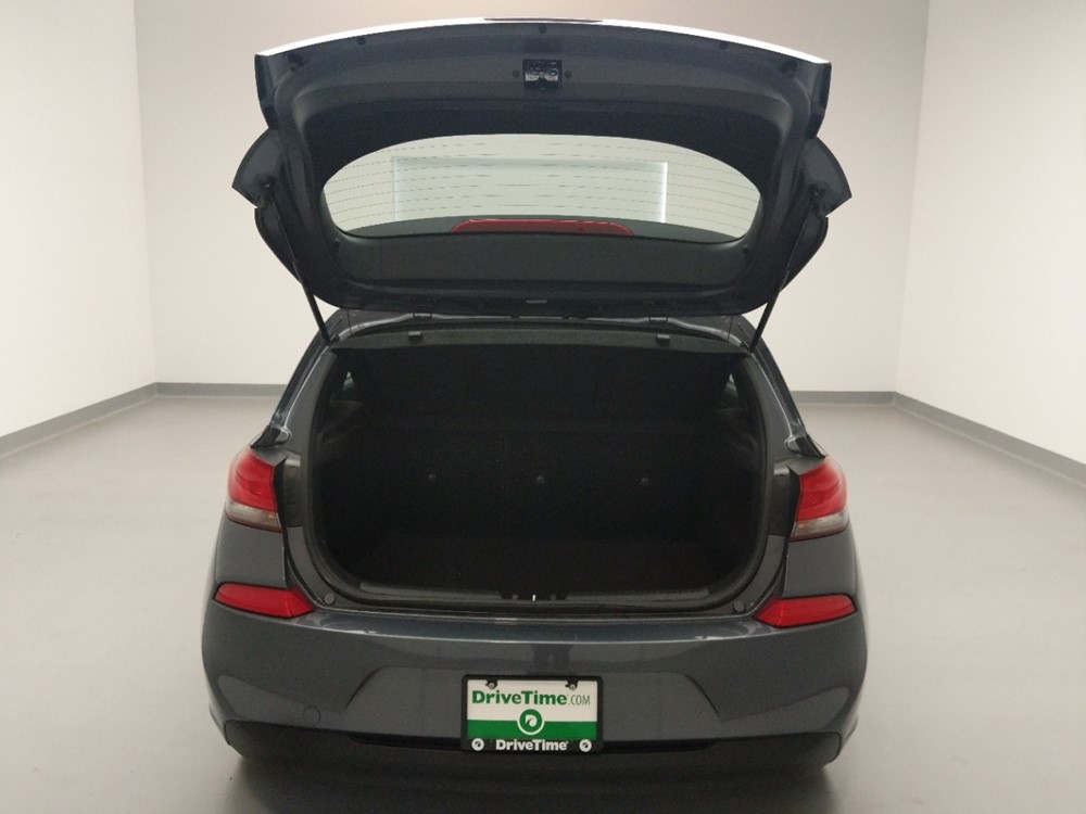 2018 Hyundai Elantra - Trunk