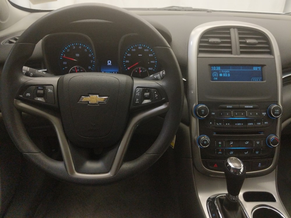 2015 Chevrolet Malibu - Driver Dash
