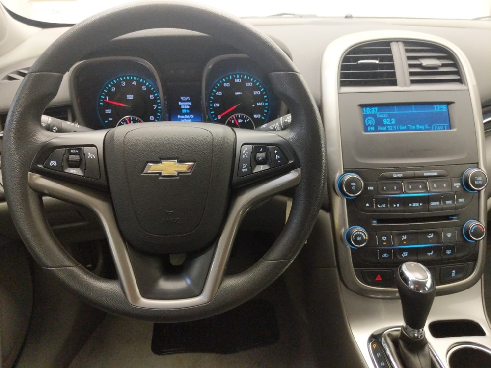 2015 Chevrolet Malibu - Driver Dash