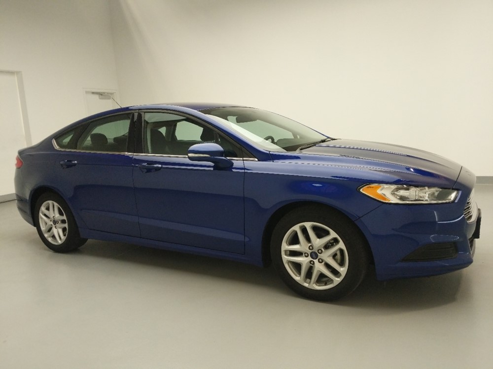 2016 Ford Fusion - Passenger Front Side
