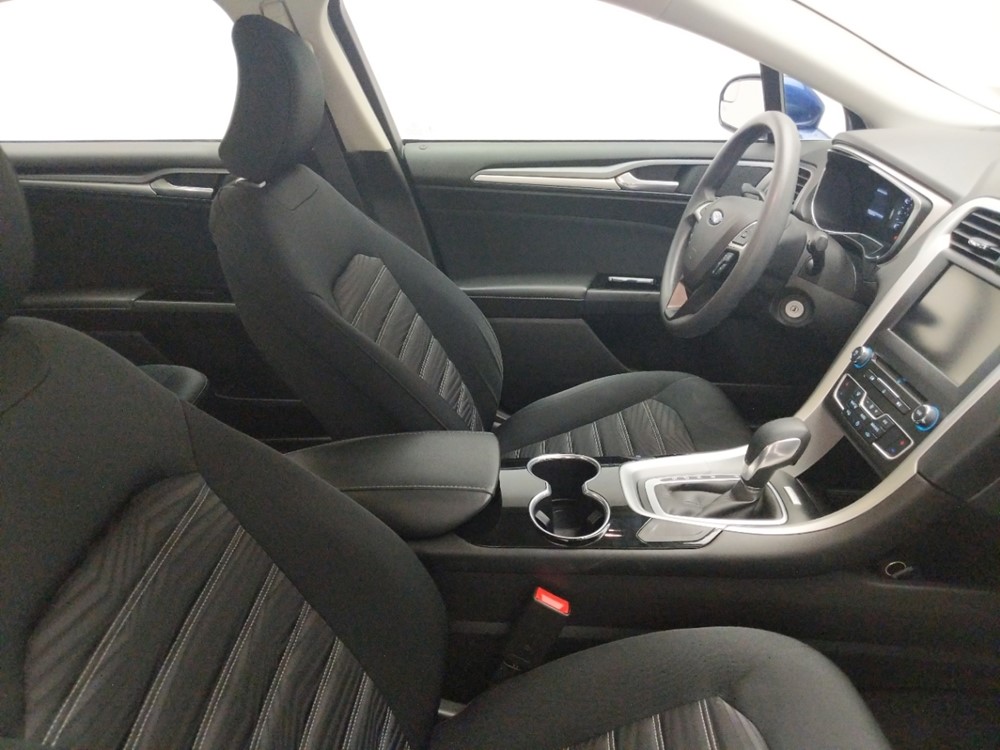 2016 Ford Fusion - Passenger Front Seat