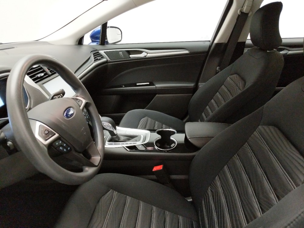 2016 Ford Fusion - Driver Front Seat