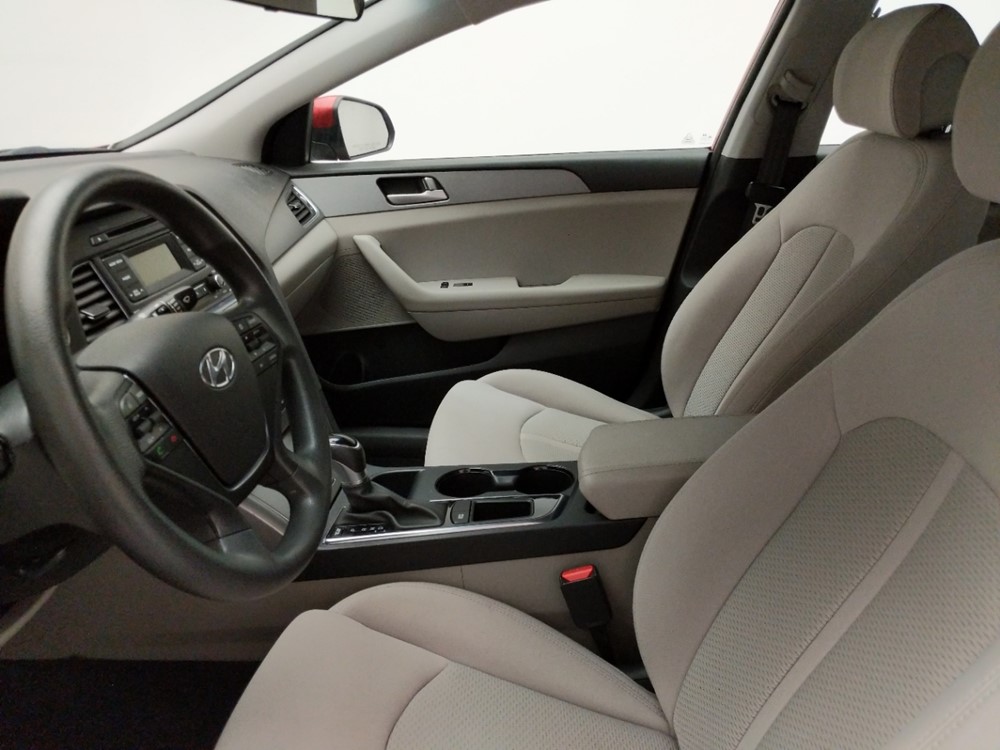 2017 Hyundai Sonata - Driver Front Seat