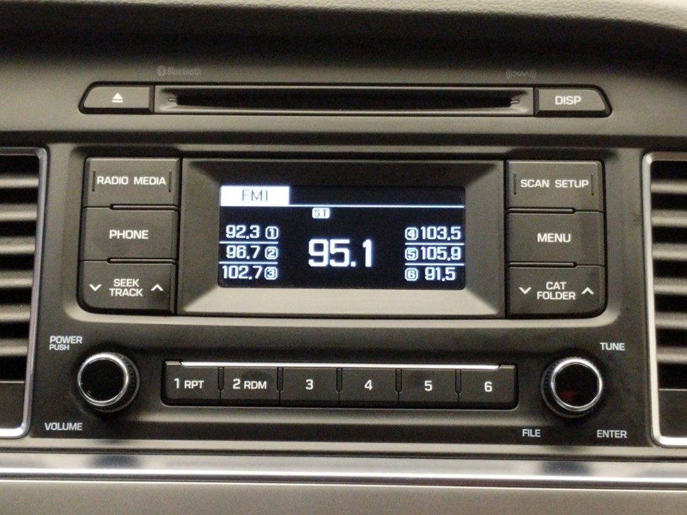 2017 Hyundai Sonata - Stereo Package