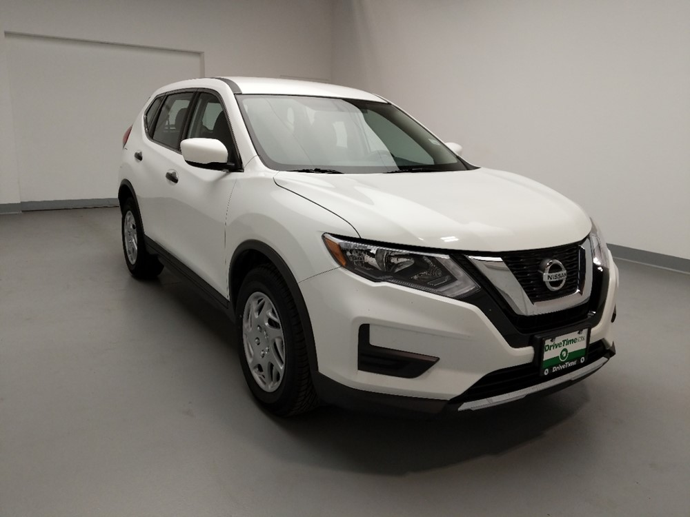 2017 Nissan Rogue - Passenger Front Bumper