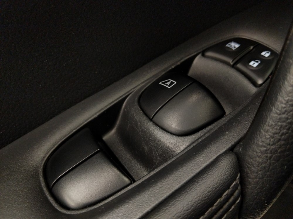 2017 Nissan Rogue - Driver Power Windows/Lock Control