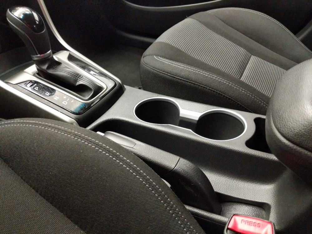 2017 Hyundai Elantra - Center Console/Cup Holders