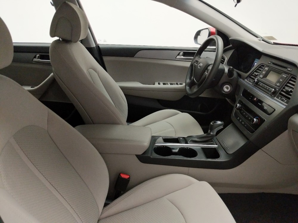 2017 Hyundai Sonata - Passenger Front Seat