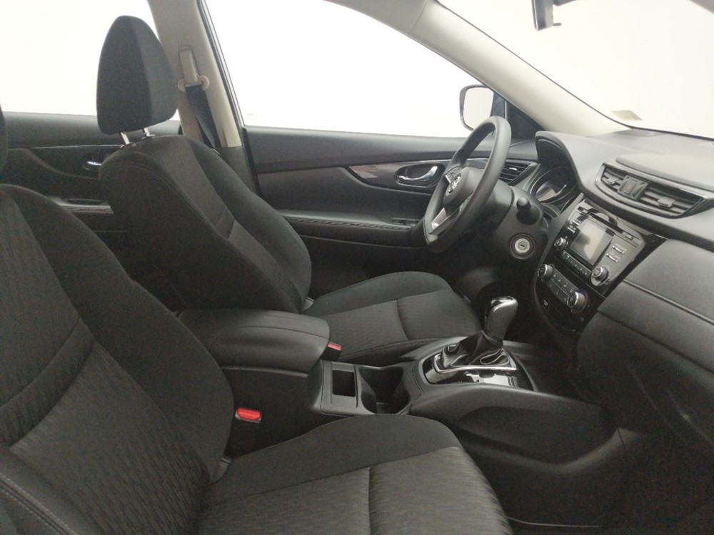 2017 Nissan Rogue - Passenger Front Seat