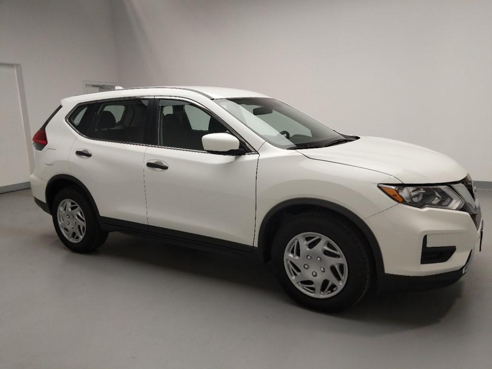 2017 Nissan Rogue - Passenger Front Side