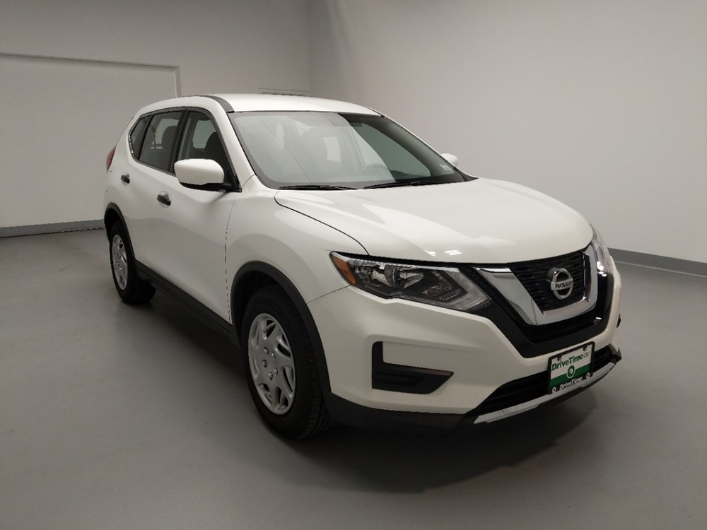 2017 Nissan Rogue - Passenger Front Bumper