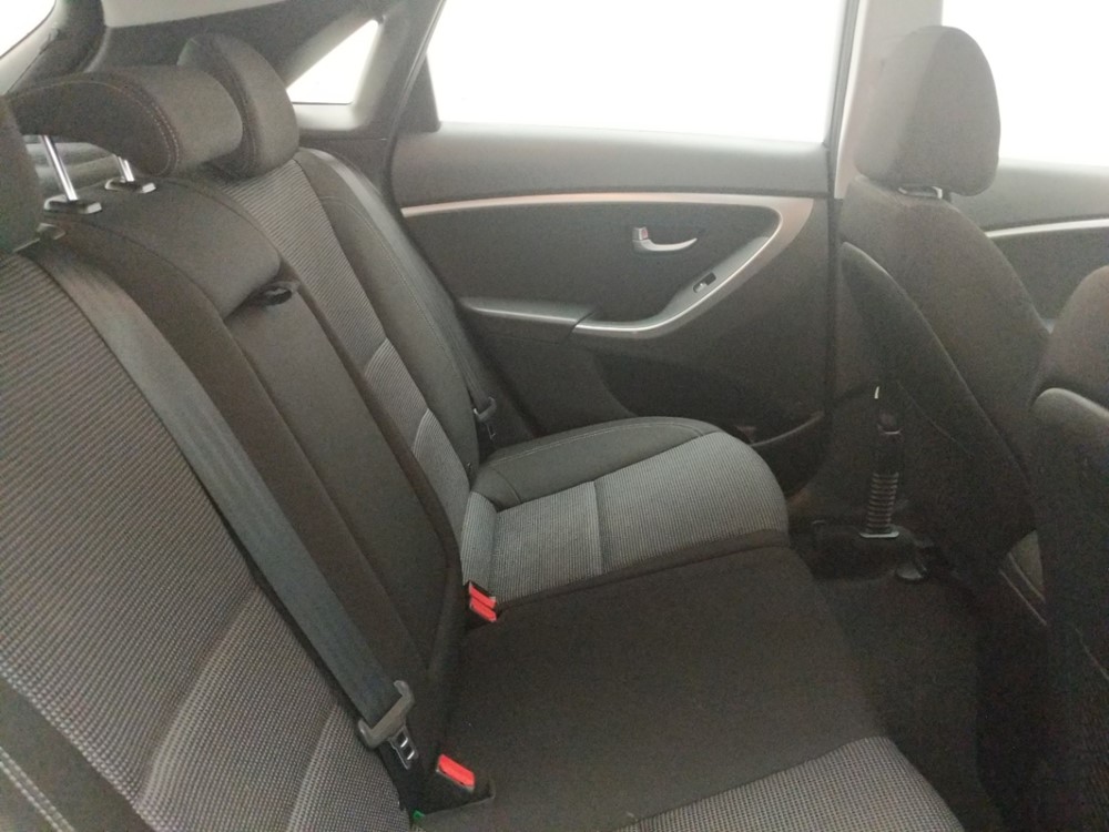 2017 Hyundai Elantra - Passenger Rear Seat