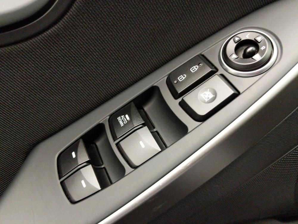 2017 Hyundai Elantra - Driver Power Windows/Lock Control