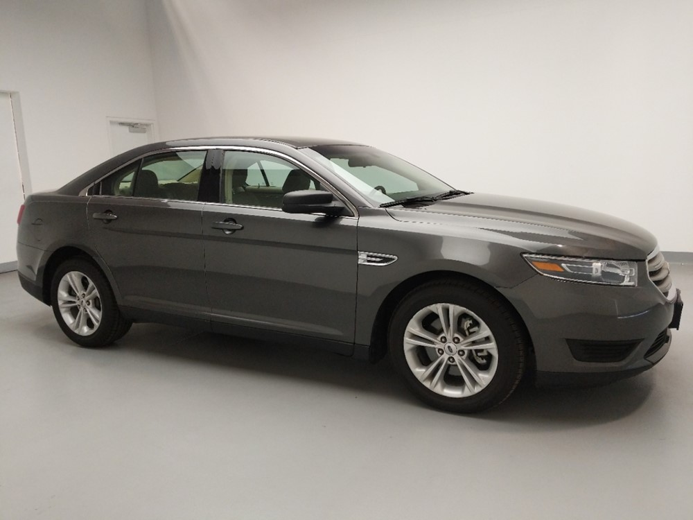 2015 Ford Taurus - Passenger Front Side
